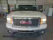 2011 GMC Sierra 1500 SLT z VIN 3GTP2WE37BG150961, wystawiony jako Copart lot #84875285 z przebiegiem 290 890 mil mil oraz Czysty tytuł • Clean title. Historia ofert i sprzedaży dostępna na DreamBid. Obrazek 5.