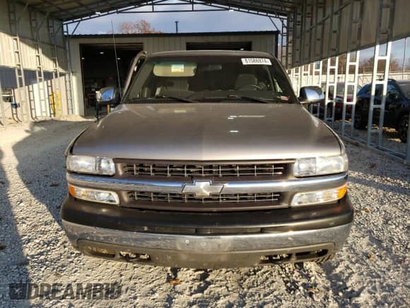 2002 Chevrolet Silverado 2500 LS с VIN 1GCGK29U62Z135816, выставлен на аукционе Copart как лот 81586974 с пробегом 206 434 миль миль и Чистый • Clean title. История ставок и продаж доступна на DreamBid. Изображение 5.