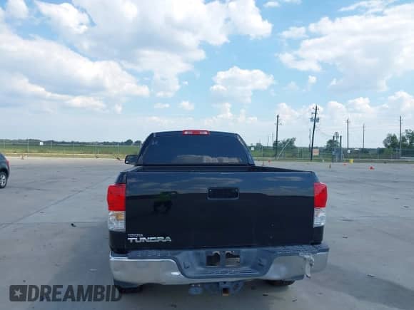 2010 Toyota Tundra with VIN 5TFRM5F16AX005317, listed as a IAAI auction lot 43310248 with 255,231 mi miles and . Bid and sale history available at DreamBid. Image 16.