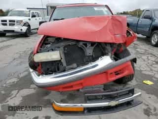 2001 Chevrolet Blazer LS с VIN 1GNCS18W71K175980, выставлен на аукционе Copart как лот 73009744 с пробегом 166 316 миль миль и На запчасти • Non repairable. История ставок и продаж доступна на DreamBid. Изображение 5.