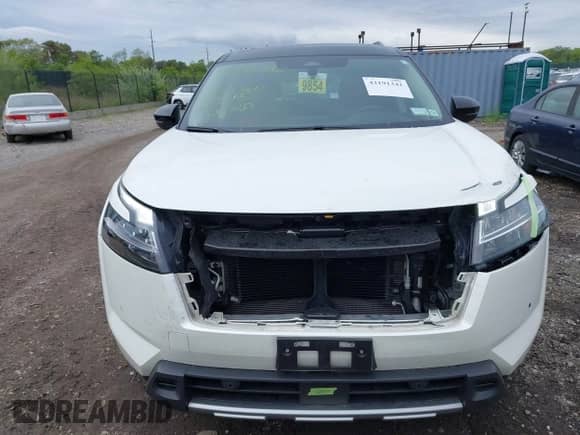 2024 Nissan Pathfinder Platinum с VIN 5N1DR3DK4RC226005, выставлен на аукционе IAAI как лот 42191342 с пробегом 39 778 миль миль и . История ставок и продаж доступна на DreamBid. Изображение 12.