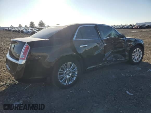 2013 Chrysler 300 Luxury Series с VIN 2C3CCASG8DH591205, выставлен на аукционе Copart как лот 42554345 с пробегом 101 789 миль миль и Списание • Salvage title. История ставок и продаж доступна на DreamBid. Изображение 3.
