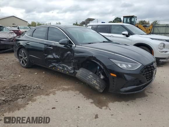 2022 Hyundai Sonata SEL Plus с VIN KMHL44J25NA235094, выставлен на аукционе Copart как лот 81451155 с пробегом 15 850 миль миль и Списание • Salvage title. История ставок и продаж доступна на DreamBid. Изображение 4.