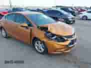 2017 Chevrolet Cruze LT с VIN 3G1BE6SM1HS612282, выставлен на аукционе IAAI как лот 43072805 с пробегом 95 508 миль миль и . История ставок и продаж доступна на DreamBid. Изображение 1.