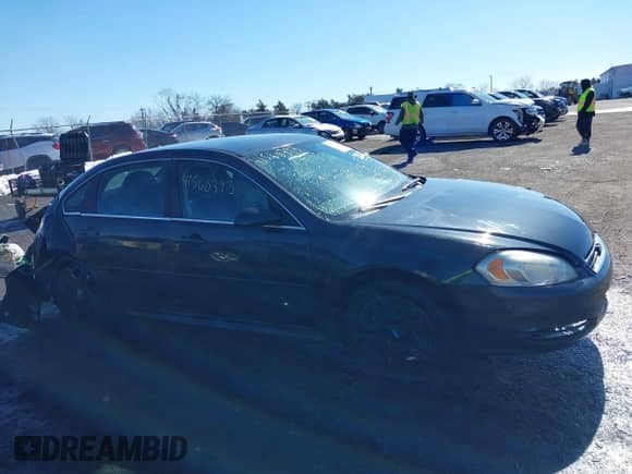 2013 Chevrolet Impala Police с VIN 2G1WD5E39D1228628, выставлен на аукционе IAAI как лот 41560393 с пробегом 173 236 миль миль и . История ставок и продаж доступна на DreamBid. Изображение 13.