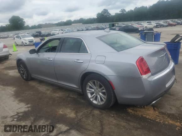 2017 Chrysler 300 C с VIN 2C3CCAEG3HH551955, выставлен на аукционе Copart как лот 59212345 с пробегом 177 693 миль миль и Чистый • Clean title. История ставок и продаж доступна на DreamBid. Изображение 2.