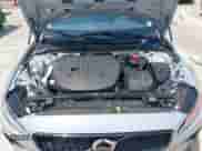 2024 Volvo S60 Core Dark Theme z VIN 7JRL12TK4RG282667, wystawiony jako IAAI lot #42439211 z przebiegiem 40 113 mil mil oraz . Historia ofert i sprzedaży dostępna na DreamBid. Obrazek 10.