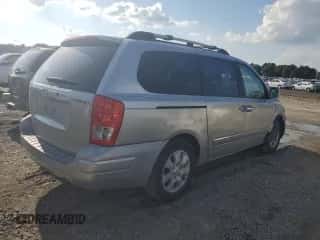 2007 Hyundai Entourage GLS z VIN KNDMC233376026979, wystawiony jako Copart lot #70580294 z przebiegiem 226 718 mil mil oraz Szkoda całkowita • Salvage title. Historia ofert i sprzedaży dostępna na DreamBid. Obrazek 3.