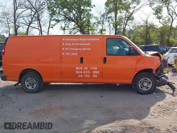 2012 Chevrolet Express Cargo with VIN 1GCWGGBA3C1167925, listed as a IAAI auction lot 42068275 with 313,006 mi miles and . Bid and sale history available at DreamBid. Image 13.