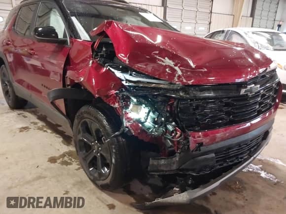 2025 Chevrolet Equinox FWD LT z VIN 3GNAXHEG8SL103975, wystawiony jako IAAI lot #41558699 z przebiegiem 10 522 mil mil oraz . Historia ofert i sprzedaży dostępna na DreamBid. Obrazek 6.