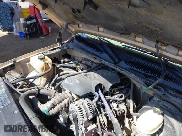 2006 GMC Sierra 1500 SL z VIN 2GTEC13V261282441, wystawiony jako IAAI lot #41799896 z przebiegiem 274 960 mil mil oraz . Historia ofert i sprzedaży dostępna na DreamBid. Obrazek 10.