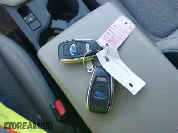 2025 Subaru Forester Premium z VIN JF2SLDBC5SH529643, wystawiony jako IAAI lot #43120935 z przebiegiem 8 385 mil mil oraz . Historia ofert i sprzedaży dostępna na DreamBid. Obrazek 11.