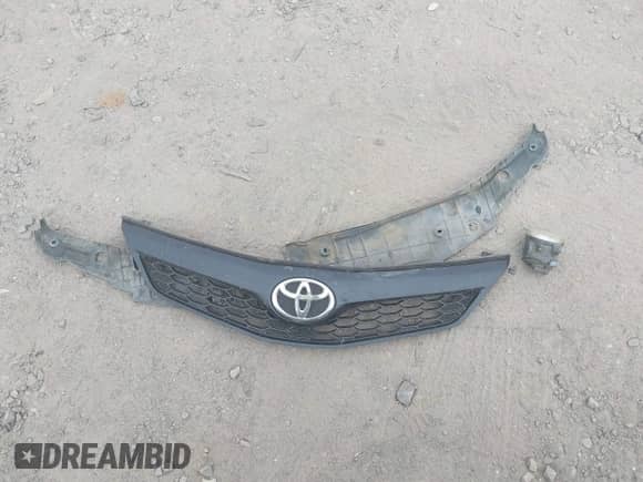 2014 Toyota Camry SE Sport с VIN 4T1BF1FK2EU343457, выставлен на аукционе IAAI как лот 43385246 с пробегом 320 265 миль миль и . История ставок и продаж доступна на DreamBid. Изображение 11.