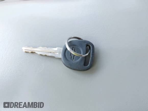 2008 Chevrolet Equinox LTZ с VIN 2CNDL73F086291664, выставлен на аукционе IAAI как лот 41944249 с пробегом 202 497 миль миль и . История ставок и продаж доступна на DreamBid. Изображение 11.