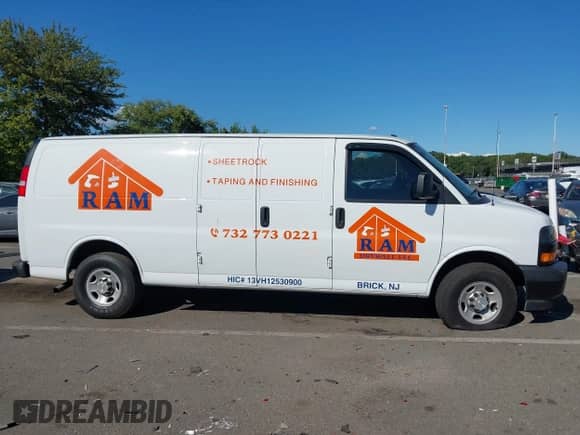 2022 Chevrolet Express Cargo с VIN 1GCWGBFP1N1289543, выставлен на аукционе IAAI как лот 43120367 с пробегом 76 285 миль миль и . История ставок и продаж доступна на DreamBid. Изображение 13.