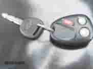 2002 Chevrolet TrailBlazer LS z VIN 1GNDT13S622226389, wystawiony jako IAAI lot #42361868 z przebiegiem 130 231 mil mil oraz . Historia ofert i sprzedaży dostępna na DreamBid. Obrazek 11.