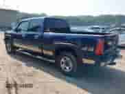 2003 Chevrolet Silverado 1500HD LS с VIN 1GCGK13U23F211313, выставлен на аукционе IAAI как лот 42410523 с пробегом 396 076 миль миль и . История ставок и продаж доступна на DreamBid. Изображение 3.