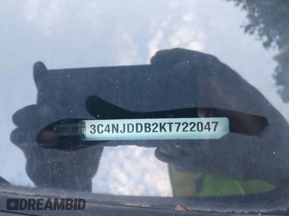 2019 Jeep Compass Trailhawk z VIN 3C4NJDDB2KT722047, wystawiony jako IAAI lot #42800200 z przebiegiem 140 000 mil mil oraz . Historia ofert i sprzedaży dostępna na DreamBid. Obrazek 9.