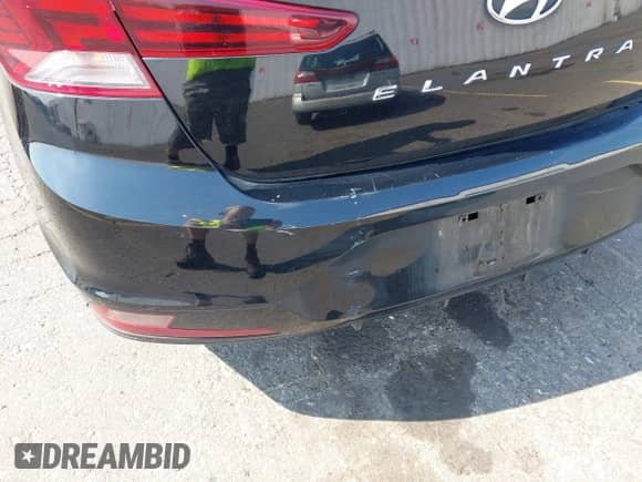 2020 Hyundai Elantra SEL with VIN KMHD84LF7LU957185, listed as a IAAI auction lot 42561461 with 113,763 mi miles and . Bid and sale history available at DreamBid. Image 18.