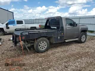 2014 Chevrolet Silverado 3500 с VIN 1GC3K0C8XEF122894, выставлен на аукционе Copart как лот 56937955 с пробегом 117 727 миль миль и Списание • Salvage title. История ставок и продаж доступна на DreamBid. Изображение 3.