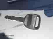 1998 Chevrolet Blazer LS with VIN 1GNCS13W9W2232081, listed as a IAAI auction lot 42704585 with 107,031 mi miles and . Bid and sale history available at DreamBid. Image 11.