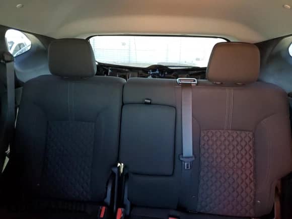 2022 Chevrolet Blazer LT z VIN 3GNKBCR45NS135797, wystawiony jako Copart lot #72015815 z przebiegiem 135 318 mil mil oraz Szkoda całkowita • Salvage title. Historia ofert i sprzedaży dostępna na DreamBid. Obrazek 10.