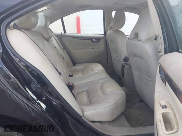 2008 Volvo S60 2.5T с VIN YV1RS592682685991, выставлен на аукционе IAAI как лот 43098268 с пробегом 200 530 миль миль и . История ставок и продаж доступна на DreamBid. Изображение 8.