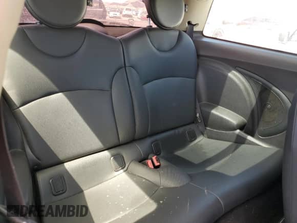 2011 MINI Hardtop with VIN WMWSU3C5XBT093162, listed as a Copart auction lot 54871315 with 171,220 mi miles and Salvage title. Bid and sale history available at DreamBid. Image 10.