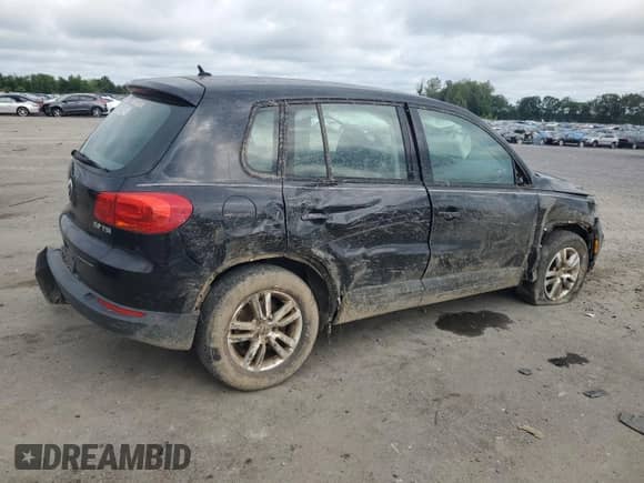 2013 Volkswagen Tiguan SE z VIN WVGAV3AX9DW600422, wystawiony jako Copart lot #64600645 z przebiegiem 134 869 mil mil oraz Czysty tytuł • Clean title. Historia ofert i sprzedaży dostępna na DreamBid. Obrazek 3.