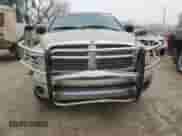2004 Dodge 2500 SLT z VIN 3D7KA28D84G110648, wystawiony jako Copart lot #47545515 z przebiegiem 280 332 mil mil oraz Szkoda całkowita • Salvage title. Historia ofert i sprzedaży dostępna na DreamBid. Obrazek 5.