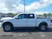 2013 Ford F-150 King Ranch z VIN 1FTFW1ET5DKG15865, wystawiony jako IAAI lot #43314620 z przebiegiem 142 201 mil mil oraz . Historia ofert i sprzedaży dostępna na DreamBid. Obrazek 14.