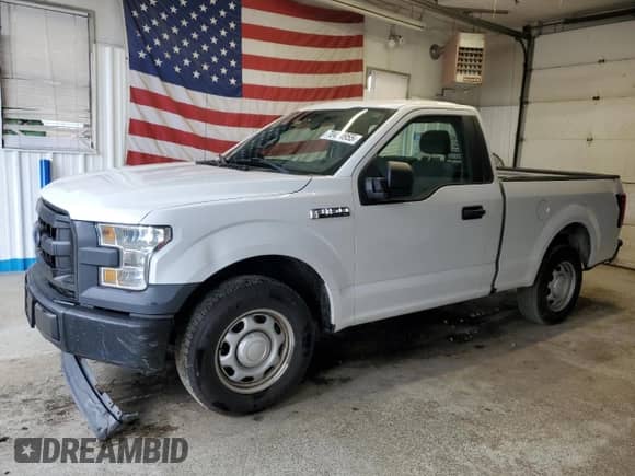 2017 Ford F-150 XL z VIN 1FTMF1C83HFA79342, wystawiony jako Copart lot #70474955 z przebiegiem 66 529 mil mil oraz Szkoda całkowita • Salvage title. Historia ofert i sprzedaży dostępna na DreamBid. Obrazek 1.