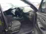 2023 Chevrolet Traverse LT Cloth z VIN 1GNERGKW6PJ220745, wystawiony jako IAAI lot #42485387 z przebiegiem 24 715 mil mil oraz . Historia ofert i sprzedaży dostępna na DreamBid. Obrazek 5.