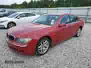 2008 BMW 7 Series 750i z VIN WBAHL83528DT11351, wystawiony jako Copart lot #69042335 z przebiegiem 118 203 mil mil oraz Czysty tytuł • Clean title. Historia ofert i sprzedaży dostępna na DreamBid. Obrazek 1.