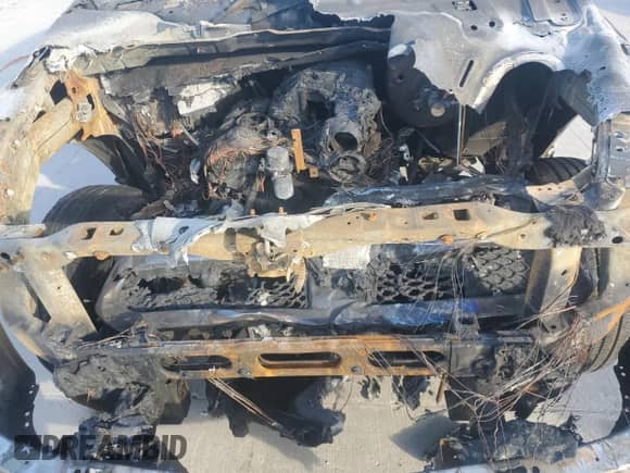 2015 Ram 1500 SLT with VIN 1C6RR6GG3FS742089, listed as a Copart auction lot 42432785 with Not provided miles and Non repairable. Bid and sale history available at DreamBid. Image 11.