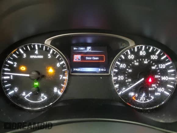 2017 Nissan Pathfinder S with VIN 5N1DR2MM1HC635265, listed as a Copart auction lot 87058725 with 215,626 mi miles and Clean title. Bid and sale history available at DreamBid. Image 9.