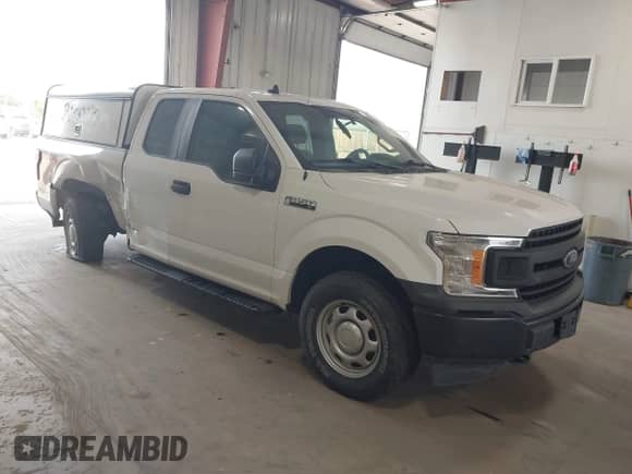 2020 Ford F-150 XL z VIN 1FTEX1EP9LKD35506, wystawiony jako IAAI lot #42833024 z przebiegiem 130 458 mil mil oraz . Historia ofert i sprzedaży dostępna na DreamBid. Obrazek 1.