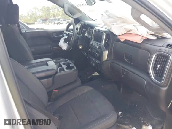 2020 Chevrolet Silverado 1500 LT with VIN 1GCRYDED5LZ240714, listed as a IAAI auction lot 41524778 with 130,782 mi miles and . Bid and sale history available at DreamBid. Image 5.