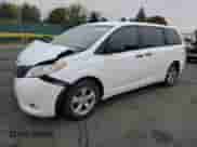 2011 Toyota Sienna с VIN 5TDKA3DC0BS003153, выставлен на аукционе Copart как лот 85714755 с пробегом 163 941 миль миль и Списание • Salvage title. История ставок и продаж доступна на DreamBid. Изображение 1.