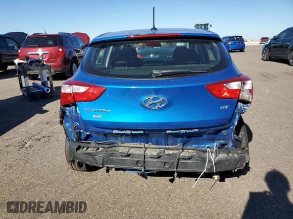 2017 Hyundai Elantra с VIN KMHD35LH4HU350030, выставлен на аукционе Copart как лот 82312755 с пробегом 77 658 миль миль и Списание • Salvage title. История ставок и продаж доступна на DreamBid. Изображение 6.