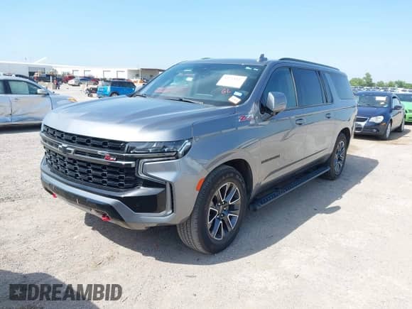 2022 Chevrolet Suburban Z71 с VIN 1GNSKDKDXNR199045, выставлен на аукционе IAAI как лот 42233347 с пробегом 66 744 миль миль и . История ставок и продаж доступна на DreamBid. Изображение 2.