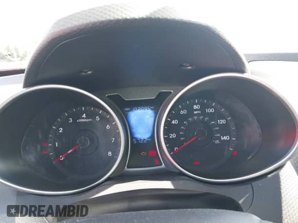 2012 Hyundai Veloster w/Red Int z VIN KMHTC6AD0CU022453, wystawiony jako IAAI lot #43003286 z przebiegiem 102 095 mil mil oraz . Historia ofert i sprzedaży dostępna na DreamBid. Obrazek 7.