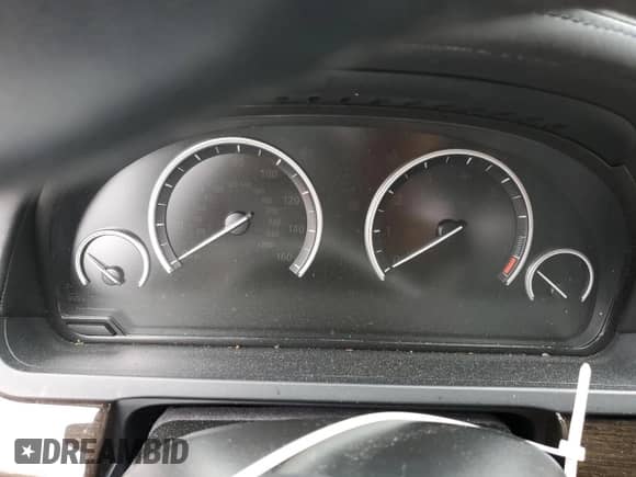 2012 BMW 7 Series 750i with VIN WBAKA8C5XCCY37740, listed as a Copart auction lot 39655404 with Not provided miles and Salvage title. Bid and sale history available at DreamBid. Image 9.