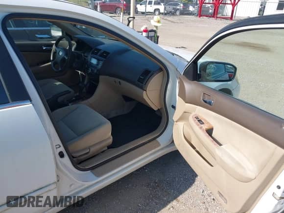 2004 Honda Accord EX with VIN 1HGCM566X4A174251, listed as a IAAI auction lot 43090597 with 243,868 mi miles and . Bid and sale history available at DreamBid. Image 5.