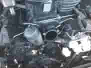 2010 Land Rover Range Rover Sport HSE Lux z VIN SALSK2D44AA226896, wystawiony jako IAAI lot #41835999 z przebiegiem 199 501 mil mil oraz . Historia ofert i sprzedaży dostępna na DreamBid. Obrazek 6.