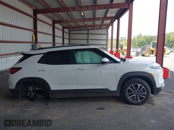 2024 Chevrolet TrailBlazer LT с VIN KL79MRSL4RB203348, выставлен на аукционе IAAI как лот 42405574 с пробегом 22 335 миль миль и . История ставок и продаж доступна на DreamBid. Изображение 13.