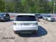 2015 Land Rover Range Rover Sport HSE z VIN SALWG2VF2FA609763, wystawiony jako IAAI lot #42002098 z przebiegiem 150 198 mil mil oraz . Historia ofert i sprzedaży dostępna na DreamBid. Obrazek 16.