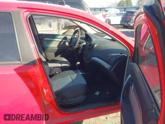2010 Chevrolet Aveo 1LT с VIN KL1TD6DE3AB102058, выставлен на аукционе IAAI как лот 41659986 с пробегом 203 427 миль миль и . История ставок и продаж доступна на DreamBid. Изображение 5.