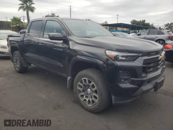 2023 Chevrolet Colorado 4WD LT with VIN 1GCPTCEK2P1187635, listed as a Copart auction lot 84894095 with 45,591 mi miles and Salvage title. Bid and sale history available at DreamBid. Image 4.