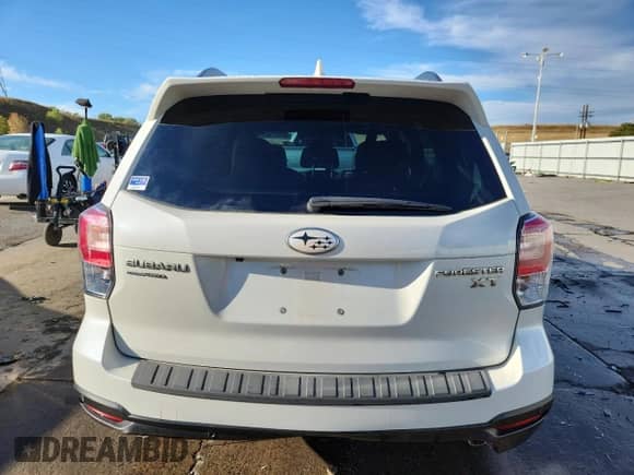 2017 Subaru Forester Touring z VIN JF2SJGWC3HH481294, wystawiony jako Copart lot #84467565 z przebiegiem 153 950 mil mil oraz Szkoda całkowita • Salvage title. Historia ofert i sprzedaży dostępna na DreamBid. Obrazek 6.